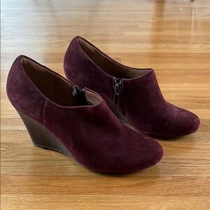 Clarks Burgundy Wedge Shoes with Minimalist Design